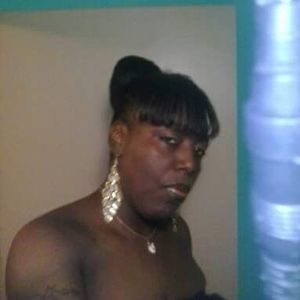 Meet your Posher, Tonya